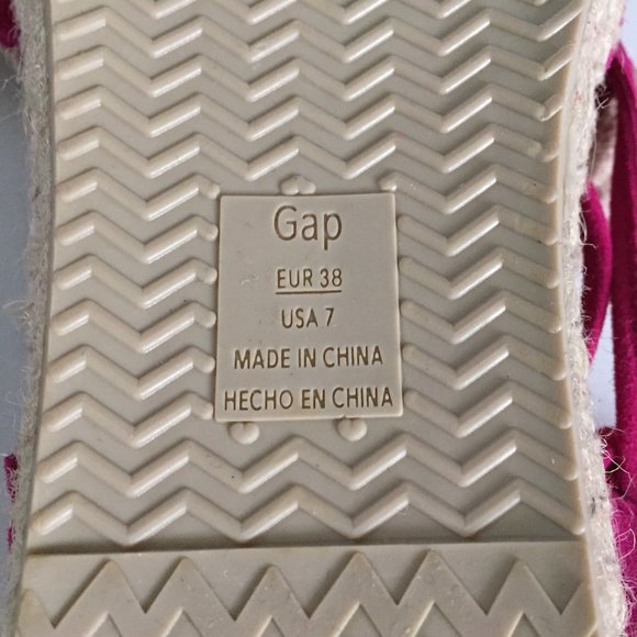 GAP ankle wrap sandals - Picture 3 of 3